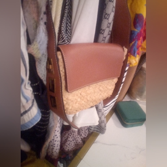 SAM EDELMAN • ELLE Boho Summer Straw Ratan Husk Leather Flap Crossbody Purse - Picture 5 of 15